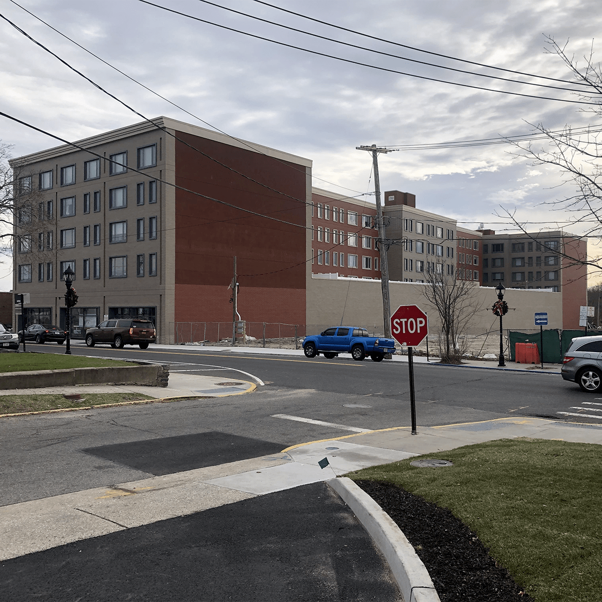 Side angle view of Riverview Lofts